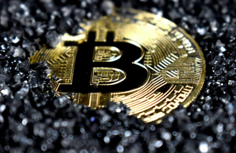 Strongest hands being purged from BTC? Here’s everything ‘on-chain’