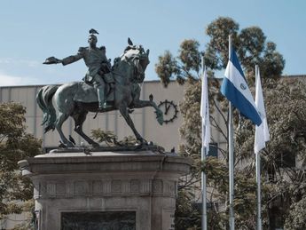 El Salvador Buys Back $565M Worth of Bonds, Plans to Launch New Offering in 8 Weeks