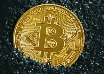 $111M Stablecoins Flow Into Exchanges, Buying Pressure For Bitcoin?