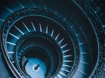 Could Ethereum [ETH] see more downside as withdrawals heighten