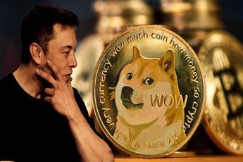 Dogecoin In Freefall Following Musk’s Decision To Step Down As Twitter CEO
