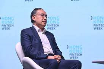 Hong Kong’s Finance Regulator Calls for 'a More Solid Footing' for Crypto