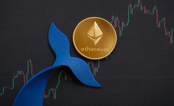 Crypto Whale Abruptly Crashes Price of Ethereum-Based Altcoin Swapping to Stablecoins: On-Chain Data