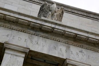 Fed Holds Interest Rates Steady, Bitcoin Awaits Trend Reversal Above $27,000
