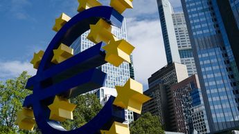 Bitcoin ETF Approval Comparable to 'Naked Emperor’s New Clothes,’ ECB Officials Say