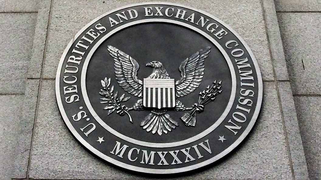 SEC Charges SafeMoon Team With Fraud, Offering Unregistered Crypto Securities