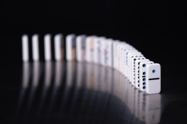 繁荣背后的隐忧：Solana可能是一座「纸牌屋」？