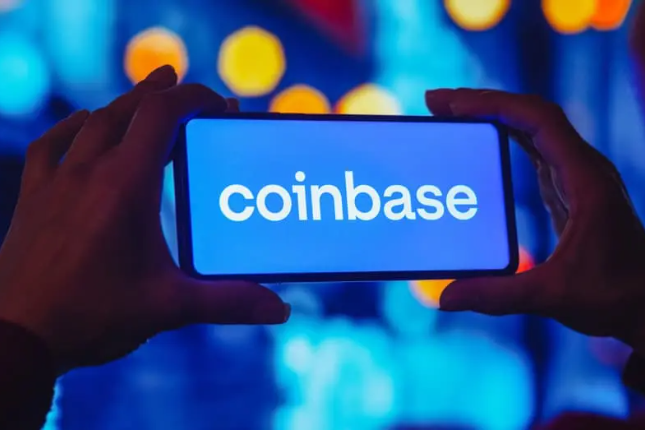 速览Coinbase Q2财报：首次展示SOL交易费用，Base业务正在加速