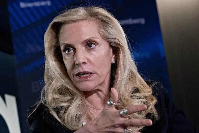 民主党请了一群Crypto大佬参会，但双方却吵了起来