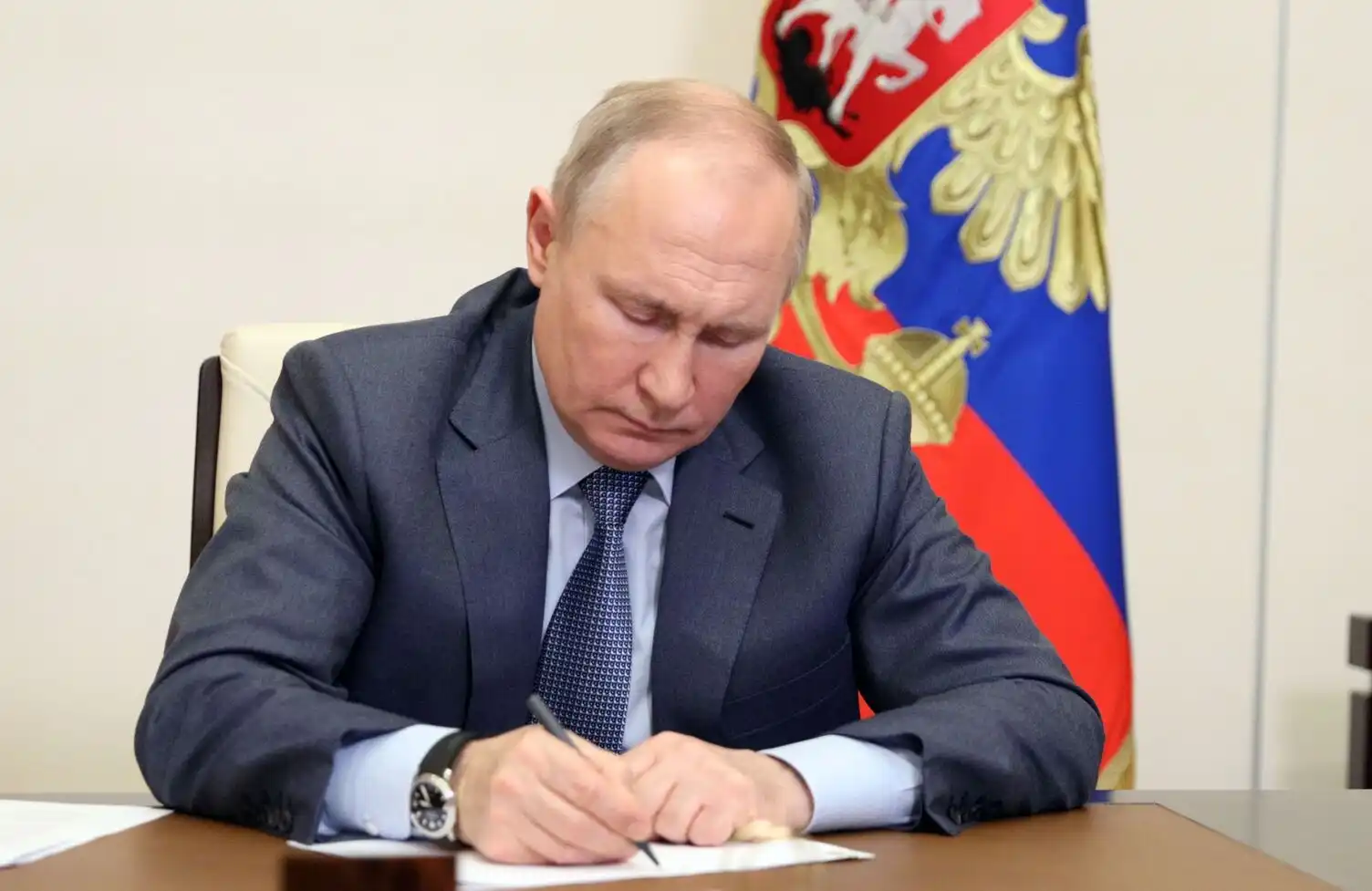 「北极熊」的转身：俄罗斯挖矿合法化，有望重塑全球加密市场新格局