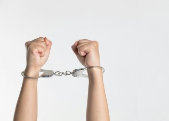 $14 Billion Crypto Scam: Chinese Authorities Extradite Pyramid Scheme Leader