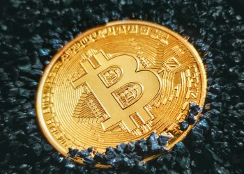 Bitcoin Short-Term Price Rally Likely As Coinbase Premium Flashes Green – CryptoQuant