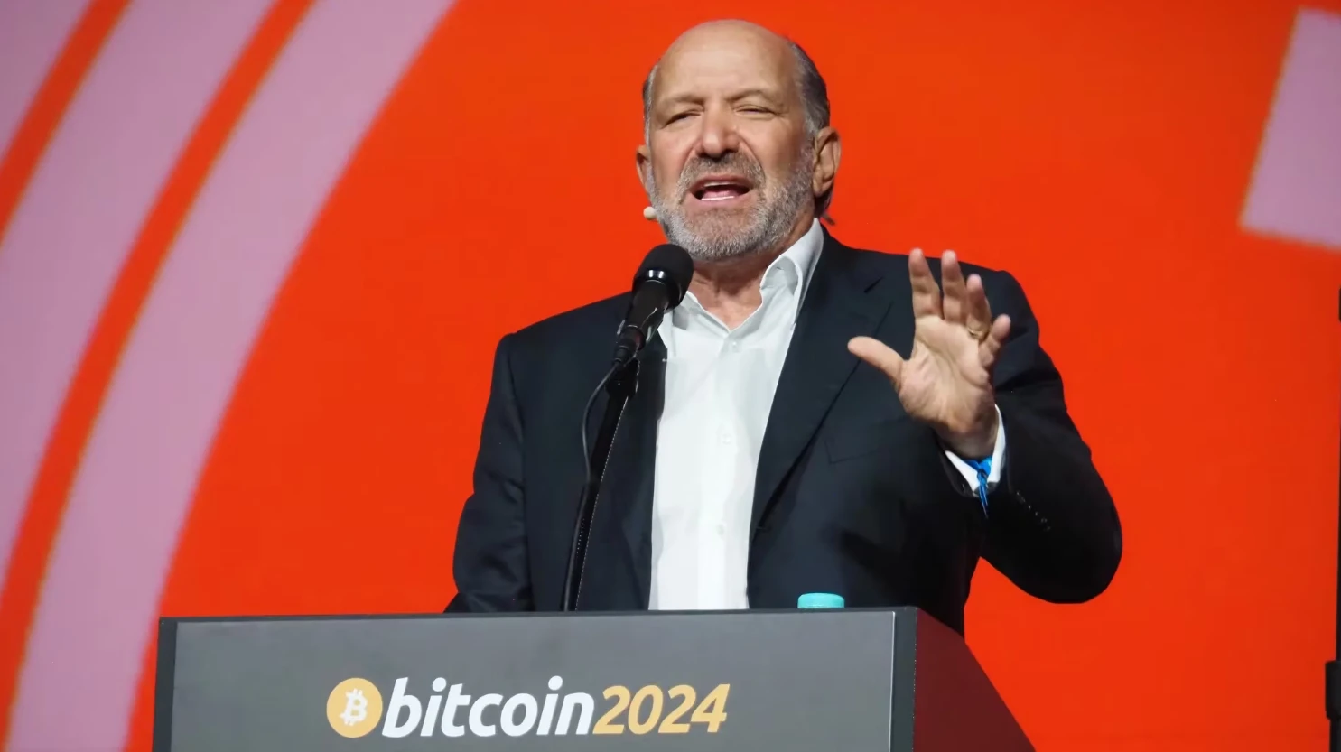 特朗普提名商务部长:管理半壁USDT储备金的Howard Lutnick有多传奇?