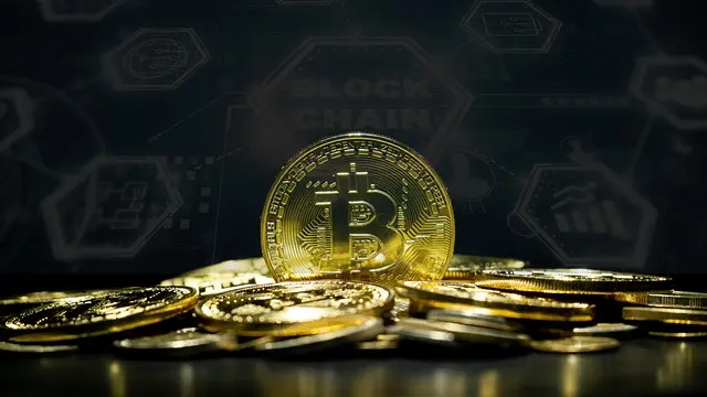 比特币在特朗普第一任期上涨了 1900%,那这次呢?
