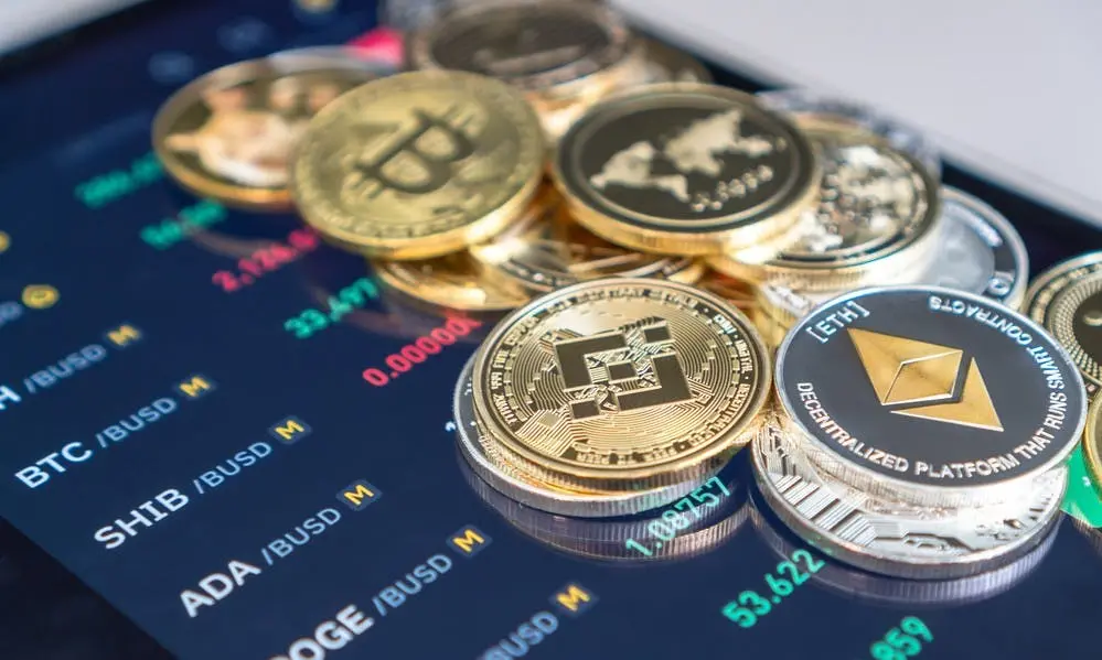 继续增持 BTC ! MSTR 资本运作掀起囤币潮,22 家上市公司持币超 1000 个