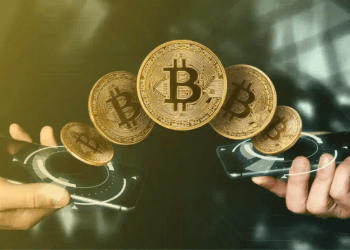 Crypto Survival Mode? Bitcoin Mining Giant Lends Over 7,000 BTC Amid Operational Pressures