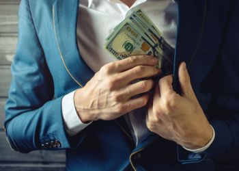 Trump Pushes DOGE Redistribution—20% Back To Americans