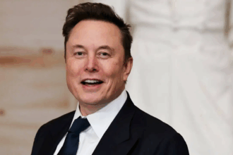 Elon Musk Takes Dig at Crypto Scammers Posing as “Hot Girls”