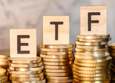 对话 ETF 研究分析师:加密 ETF 的兴起、质押、Solana 与上市潮