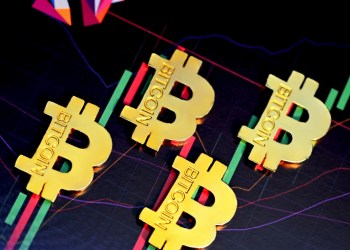 Bitcoin Hits New ATH With Minimal Overheating Signs – Is This A More Sustainable Rally?