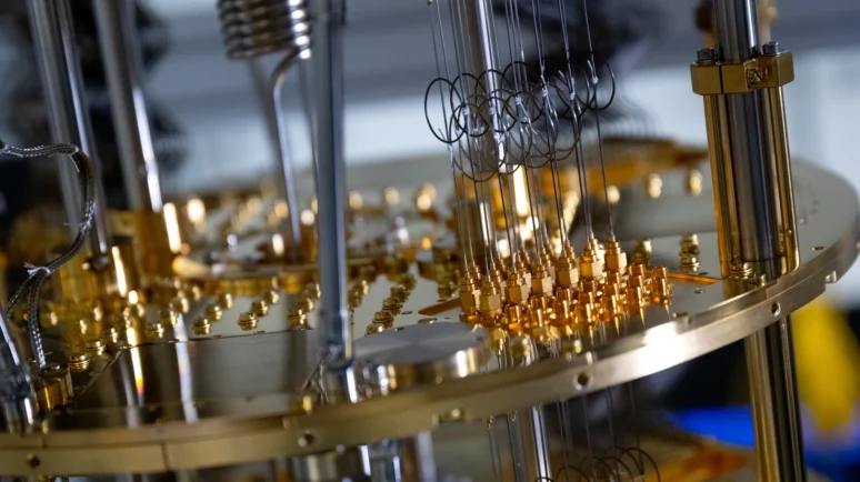 Google Discovers Quantum Computers Can Crack Bitcoin Wallets and Banks 20x Faster Than Expected