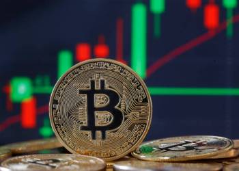 Crypto Analyst Calls Massive Bitcoin Crash To $50,000