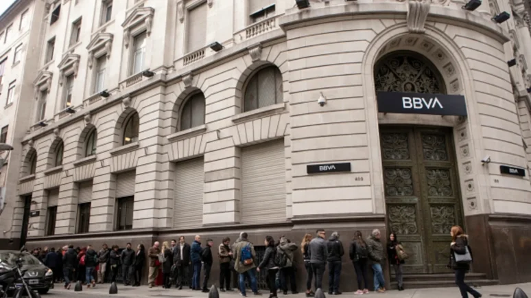BBVA Bitcoin Allocation of 3% ‘Not Taking a Huge Risk’ for Private Clients