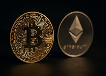 Selling Ether and Buying Bitcoin Is a Better Trade Says Peter Schiff. Here’s Why $HYPER Could Gain