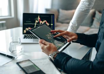 Analyst Who Predicted 600% XRP Price Rally In 2024 Says Next Leg Up Will Be ‘Parabolic’