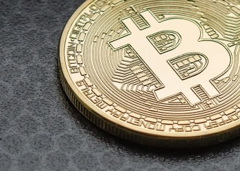Michael Saylor Flaunts $71B Bitcoin Holdings After Announcing $2.5 Billion Preferred Stock Offering