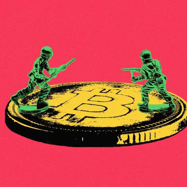 近百亿抛压市场纹丝不动，比特币直指 14 万？