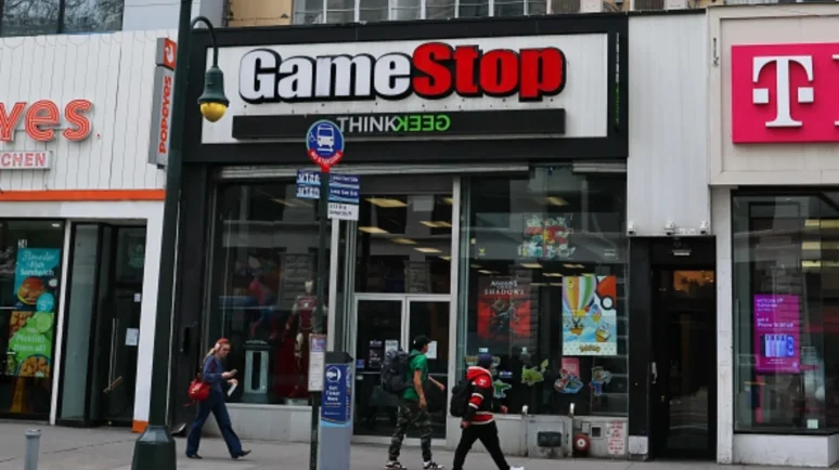 Bill Gross: GameStop Mimics Bitcoin Now, Still ‘a Good Candidate for Option Selling’