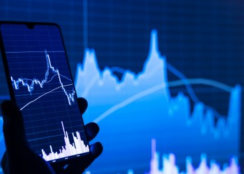 Chainlink Partners With US Department Of Commerce To Bring Macroeconomic Data On-Chain