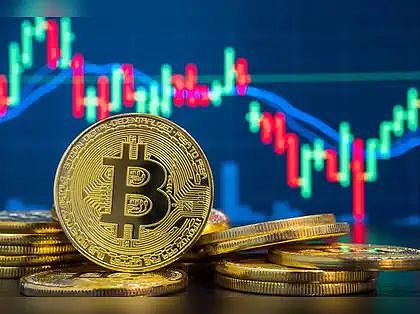 BTC命悬11万美元 MVRV预警回调 10万不是空谈 SOL/AVAX迎暴涨机会