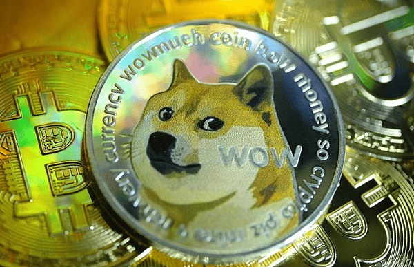DOGE跌破关键支撑、山寨币季节指数下滑:短期回调与波动仍在