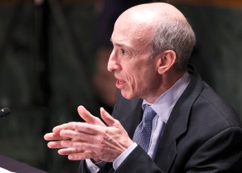 Gary Gensler’s Vanishing Messages Trigger Republican Inquiry