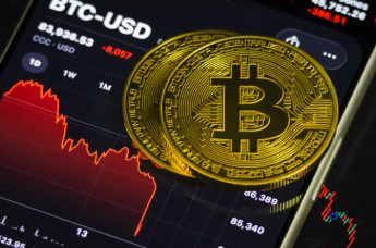 恐慌情绪降温，期权市场显示比特币暴跌有望结束