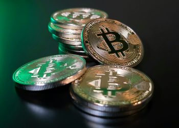 ARK Invest’s Cathie Wood Lowers Her Bitcoin Price Target – Here’s Why