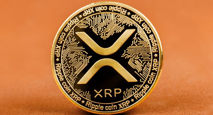 单日暴涨6.5%！XRP筑底1.85美元现晨星形态，2255万多头资金已进场