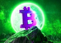 比特币冲9万，空头爆仓1.97亿，底部信号已现？