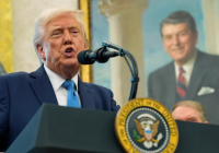 大行情来了！特朗普、美联储和贸易如何掀起市场风暴