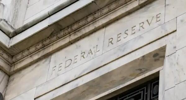 Fed Cuts Rates and Buys Short-Term Bonds: US Stocks, Short-Term Treasuries, Gold Rise; Dollar Falls; Bitcoin Fluctuates