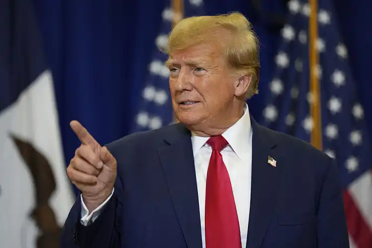 Fed Chair Race Takes Sudden Turn: Hassett Hints at Exit, Warsh's Odds Surge