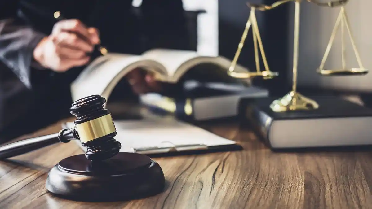 虚拟货币交易所被控开设赌场罪，律师如何为HR、BD等岗位成功辩护?（附万字法律意见书）