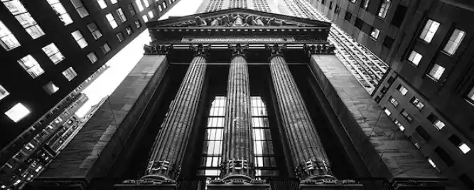 Konspirasi Terbuka TradFi On-Chain: Mengapa Adopsi Kripto oleh Raksasa Finansial Ditakdirkan Gagal?