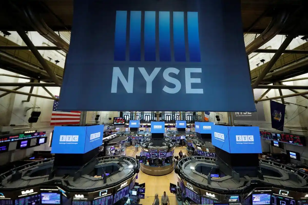 Le NYSE envisage de lancer des transactions tokenisées 24h/24 et 7j/7, les « concurrents » sont stupéfaits