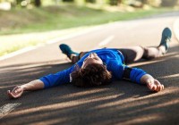 «Cupones» de criptomonedas de alta volatilidad vs Acciones con crecimiento compuesto: Dos caminos divergentes para acumular riqueza