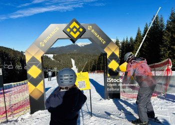 CEO OKX Chỉ Trích Binance Về Sự Sụp Đổ Thị Trường Ngày 10 Tháng 10 – Chi Tiết