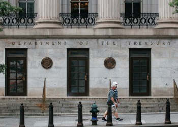 US Treasury Secretary Urges Congress To Pass Crypto Market Structure Bill This Spring