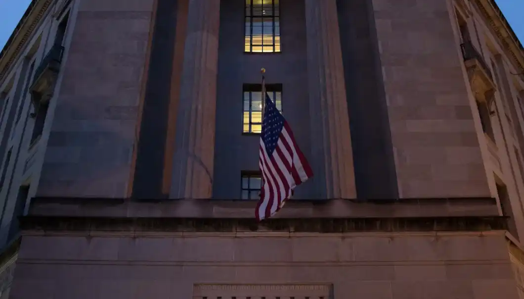 Forbes 30 Under 30 fait à nouveau scandale : le PDG d'une fintech accusé de fraude